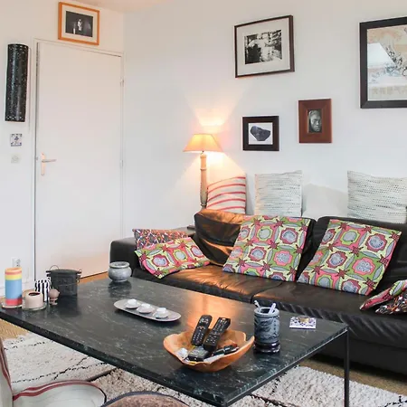 Apartment Romantic With A View Of The Sacre-coeur